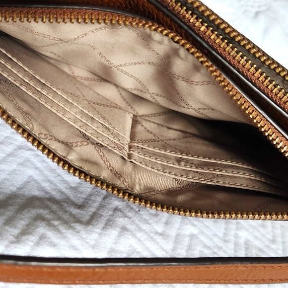 Michael Kors Tan Leather Crossbody Bag - Picture 7 of 9